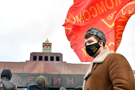 В КПРФ поддерживают идею о возрождении идеологии в РФ с опорой на времена СССР