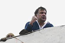 Саакашвили опубликовал открытое письмо к Порошенко и призвал его уйти в отставку