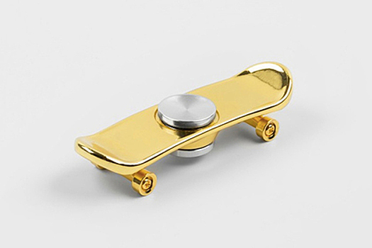 Бутик colette представил спиннеры-скейтборды