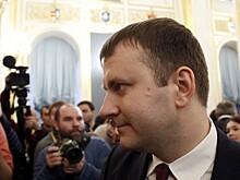 Орешкин встревожен падением активности в обрабатывающих отраслях