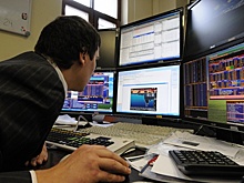 Индекс Dow Jones упал более чем на 500 пунктов
