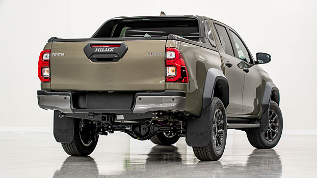 Toyota расширяет модельный ряд пикапов Hilux