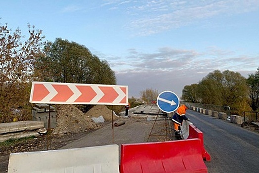 Мост через реку Гжелку в Раменском округе реконструировали