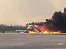 Полицейских из Шереметьево поймали на сливе видео катастрофы SSJ-100