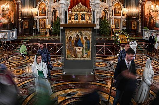 Швыдкой назвал передачу «Троицы» РПЦ справедливым решением