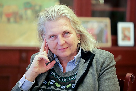 Кнайсль рассказала о жизни с кошками в деревне под Рязанью