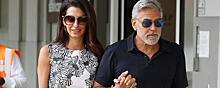 Амаль и Джордж Клуни появились вместе на Венецианском кинофестивале