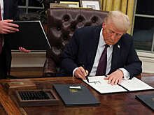 Политолог Бенедиктов: 200 указов Трампа являются местью Байдену