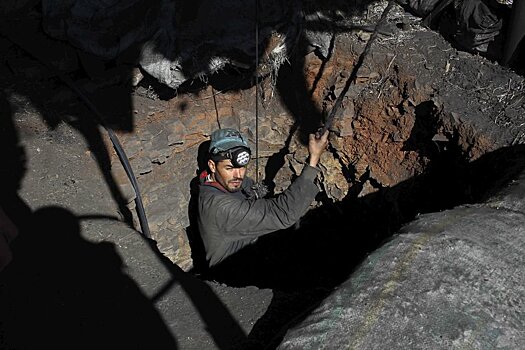 В Марокко три человека погибли в результате обрушения шахты