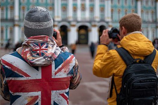 «Мы ошибались насчет России». Британцы шокированы увиденным. Что так поразило туристов в Петербурге?