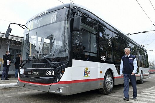 Первый собранный в Краснодаре троллейбус вышел на линию в городе