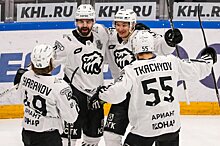Андрей Баландин: «Локомотив» по составу немного посильнее «Трактора». Челябинцы многое уже сделали в этом сезоне, и это может успокоить некоторых хоккеистов»