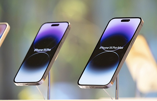 Выручка Apple от продажи iPhone оказалась ниже прогнозов