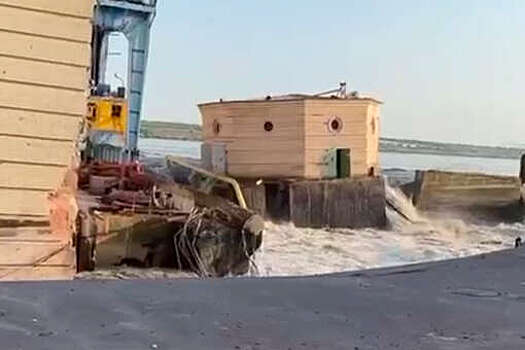 Всемирный банк проведет оценку ущерба от обрушения дамбы Каховской ГЭС
