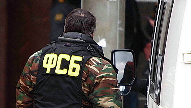 Журналисты трех изданий задержаны ФСБ под Псковом
