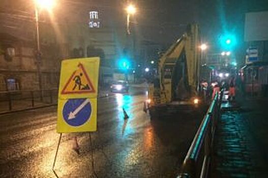 Ночью в Саратове дорожники отфрезеруют пять улиц