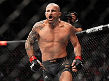 Экс-чемпион Bellator Корешков рассказал, в каком случае Волкановски может победить Махачева
