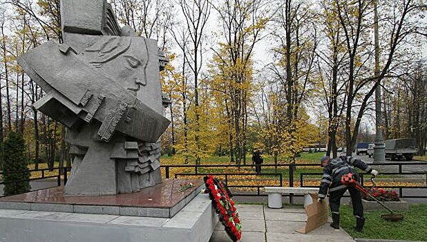 «Повезло, что я лежала около перил...»