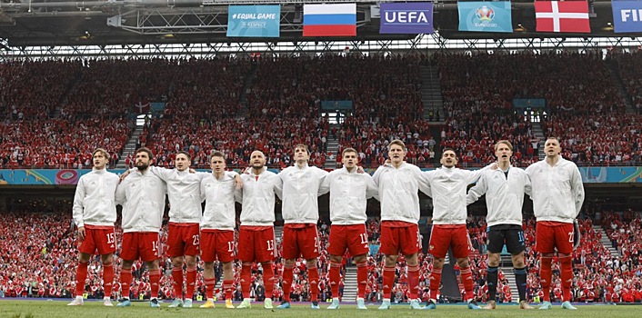 Кавазашвили стыдно называть себя футболистом из-за провала сборной России на Евро