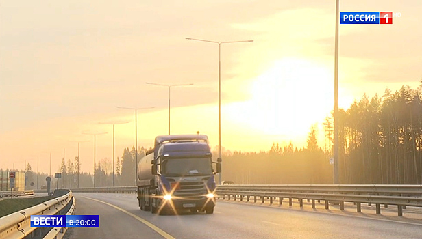 "Нева" поехала: Москва и Петербург стали вдвое ближе друг к другу