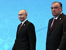 Путин "на ногах" пообщался с президентом Таджикистана Рахмоном в Астане