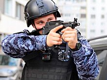 В Пензе пьяный мужчина хотел подраться с доставщиком еды