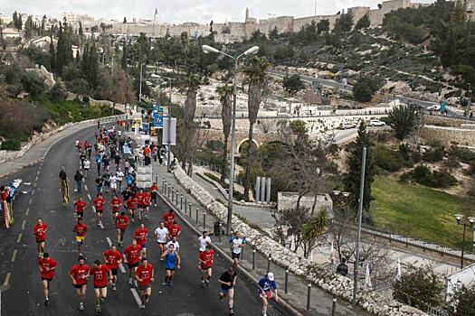 Кениец Шадрак Кипкоги победил в Иерусалимском марафоне