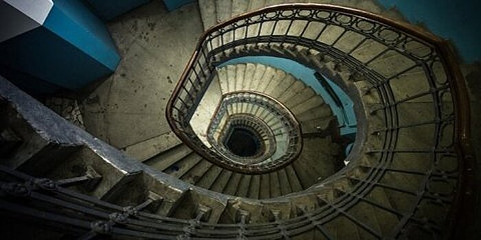 Скрытые уголки: 5 легендарных лестниц Москвы