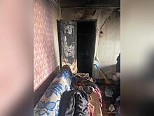 При пожаре дома едва не сгорел 90-летний пенсионер