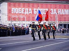 В Калининграде почти три тысячи человек приняли участие в параде Победы