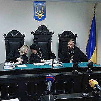 "Совковая" незаивисимость: Украинских судей посадили на короткий поводок