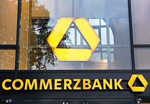 Commerzbank пригласил консультантов по слияниям
