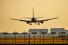 Пассажирский самолет из Сочи приземлился в Челябинске с неисправными закрылками