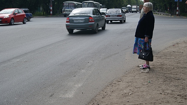 Пенсионерку сбили на пешеходном переходе в Приокском районе