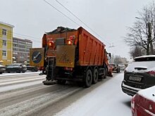 В Кирове формируют колонны спецтехники для уборки снега