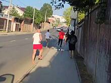 Депутат Госдумы показал видео с моментом нападения разбивших ему голову мигрантов