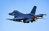 Пентагон: Запад поставит Украине все вооружения к истребителям F-16