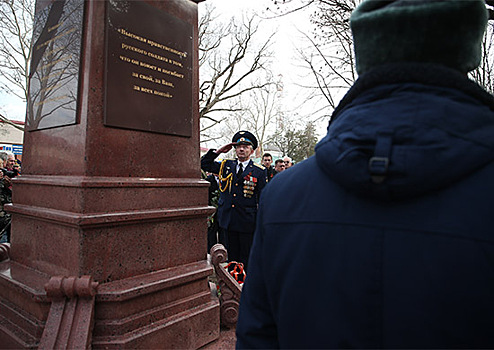 В одной из школ Ульяновской области установили бюст Герою России полковнику Ряфагатю Хабибуллину