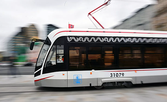16 человек пострадали в столкновении трамваев в Петербурге