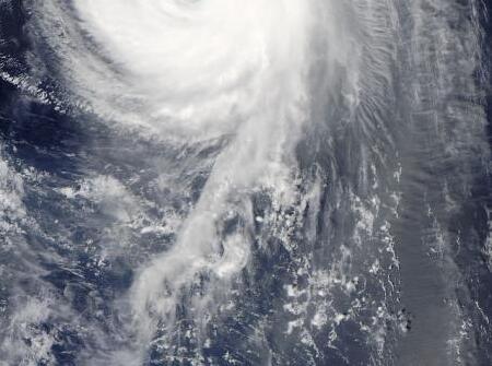 Будут интенсивные дожди. Россиянам рассказали о тайфуне CHANTHU