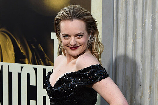 Актриса Мосс заявила о конкуренции Джоли и Райдер на съемках "Прерванной жизни"