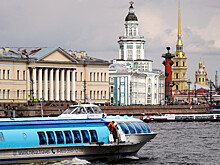 В Петербурге открыли закрывавшуюся из-за угрозы наводнения дамбу