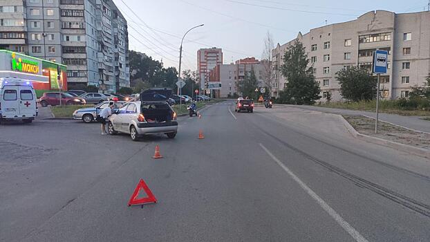 Пять человек пострадали на дорогах Вологды в воскресенье