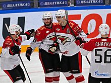 «Авангард» выиграл второй матч серии Кубка Гагарина с «Металлургом»