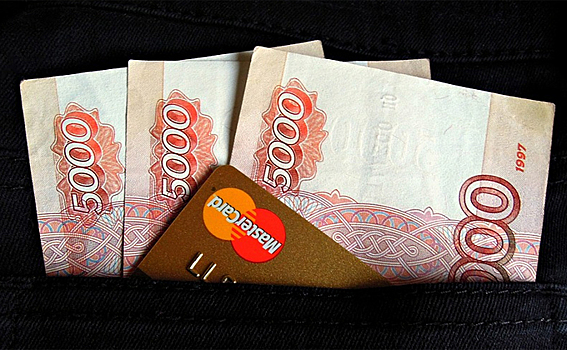 По 44 тысячи рублей на каждого сотрудника задолжали работодатели