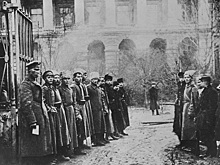 Самые нелепые мифы про Октябрьскую революцию