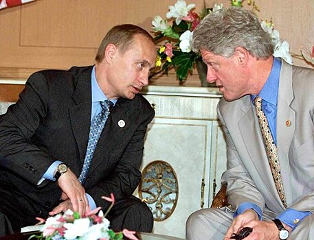 Путин предлагал Клинтону сделать Россию членом НАТО