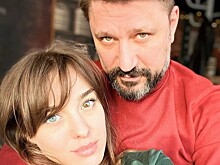 Молодая жена звезды «Счастливы вместе» показала кадры со свадьбы