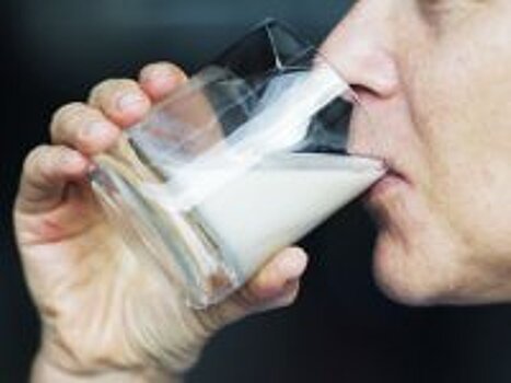 12 пугающих фактов об опасности молока для здоровья