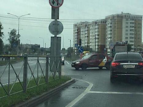 На перекрёстке улиц Гайдара и Согласия не работает светофор